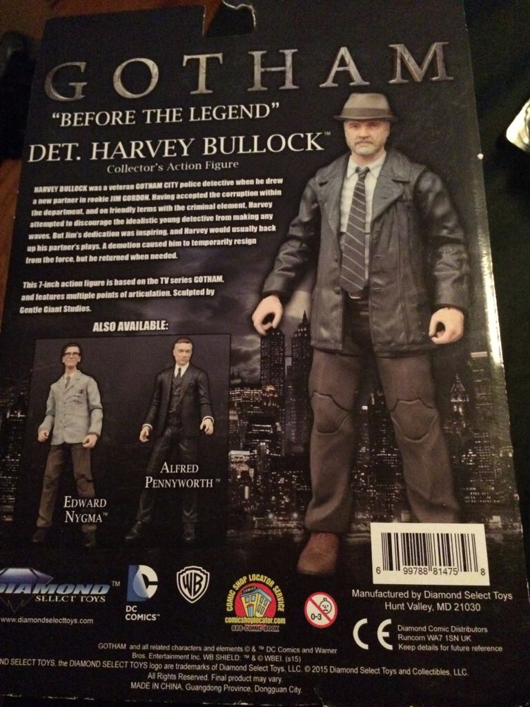 Det. Harvey Bullock - Diamond Select Toys (Gotham: Before The Legend) action figure collectible [Barcode 699788814758] - Main Image 2