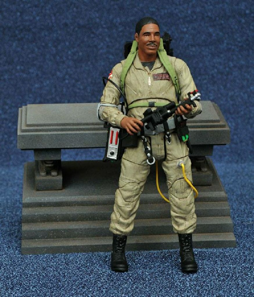 Winston Zeddemore - Diamond Select Toys (Ghostbusters: Diamond Select) action figure collectible [Barcode 699788826744] - Main Image 2