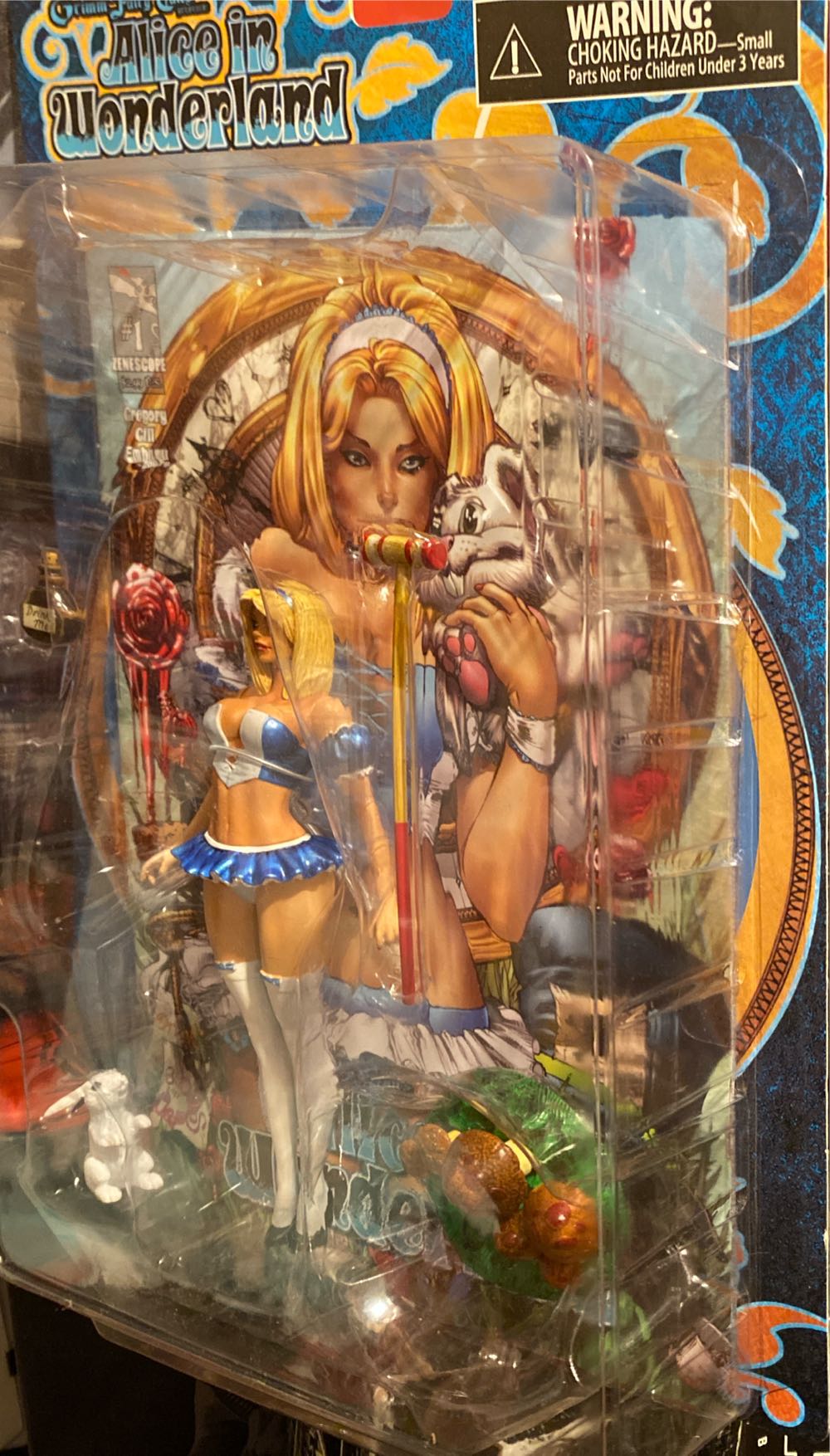 Alice In Wonderland - Clayburn Moore Creations action figure collectible [Barcode 713757611909] - Main Image 3