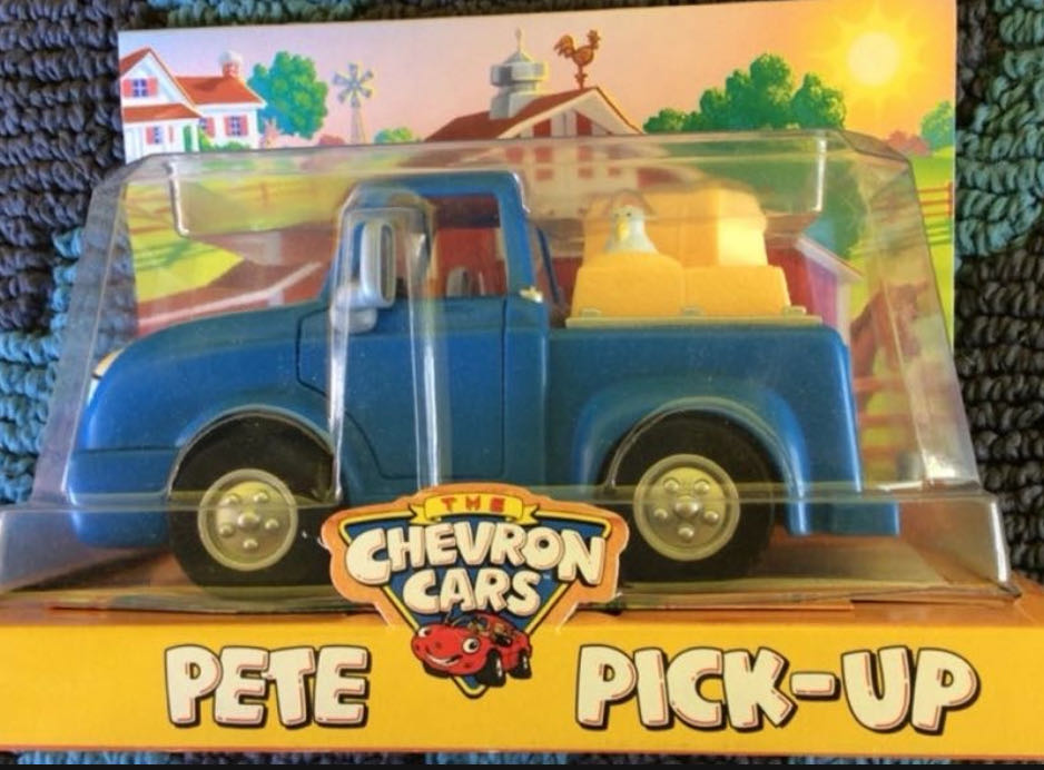 ✅ The Chevron Cars Peter Pick-Up - Chevron action figure collectible [Barcode 715099299074] - Main Image 4
