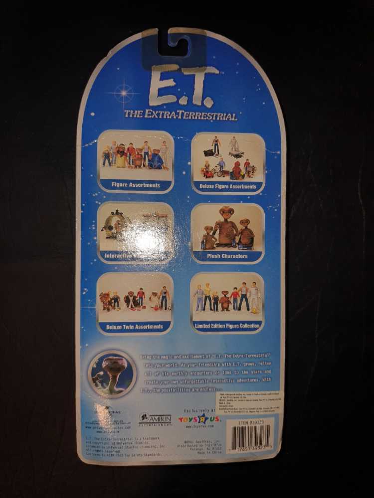 E.T. Limited Edition - Toys”R”Us (Misc. Sci-Fi) action figure collectible [Barcode 717851393235] - Main Image 2