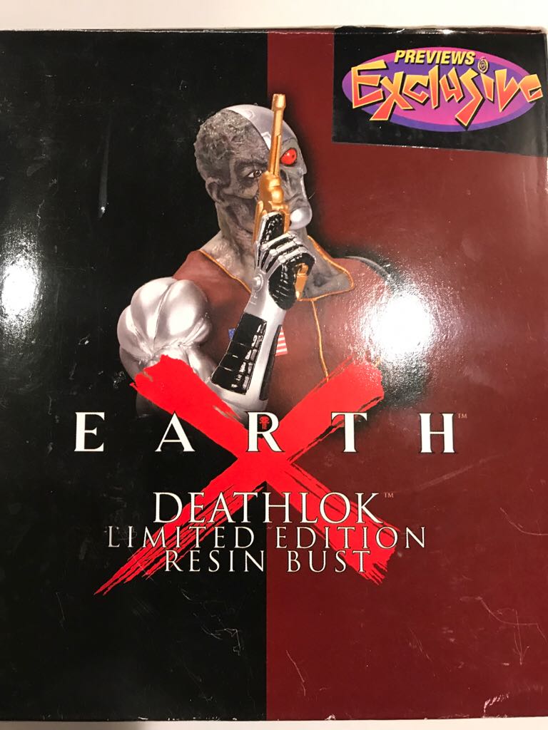 Earth X Deathlok Limited Edition Statue Previews Exclusive  action figure collectible [Barcode 725130953957] - Main Image 2