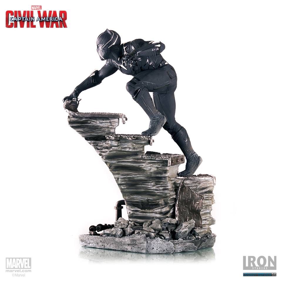 Black Panther Legacy Replica - Iron Studios (Captain America Civil War) action figure collectible [Barcode 742832353076] - Main Image 2
