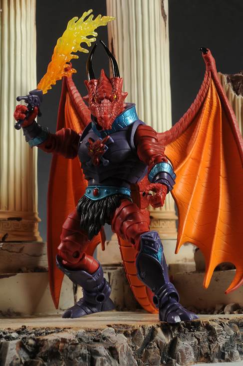 He-Man Masters of the Universe Classics Exclusive Action Figure Draego-Man - Mattel (Masters Of The Universe Classics) action figure collectible [Barcode 746775086220] - Main Image 2