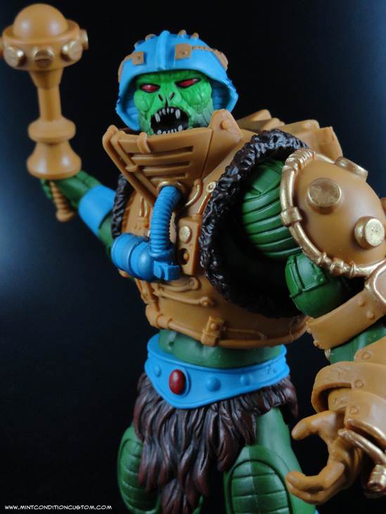 Snake Man-At-Arms - Mattel (Masters Of The Universe Classics) action figure collectible [Barcode 746775086381] - Main Image 2