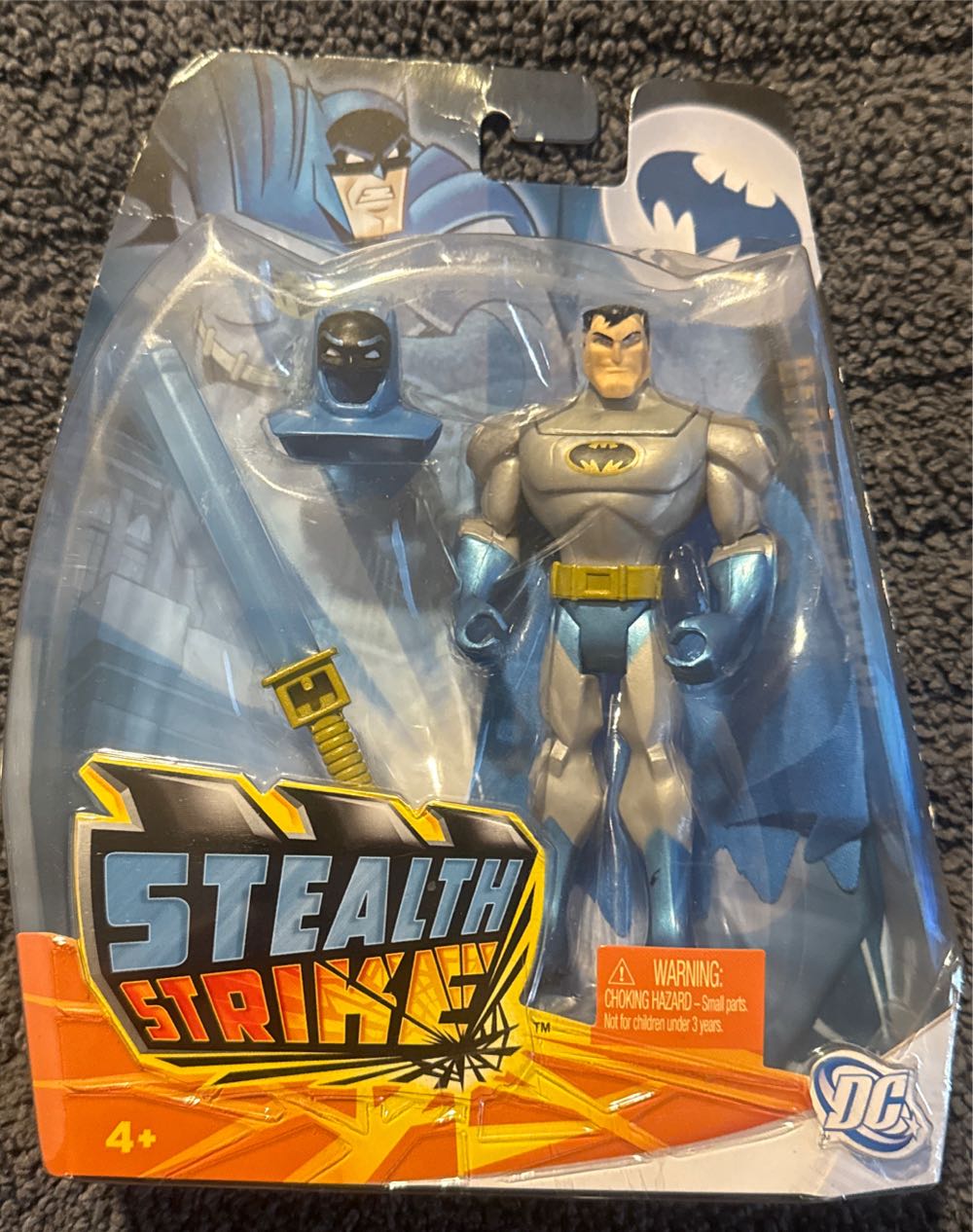 Batman The Brave and the Bold Action Figure - Gear Up Batman  action figure collectible [Barcode 746775107451] - Main Image 2