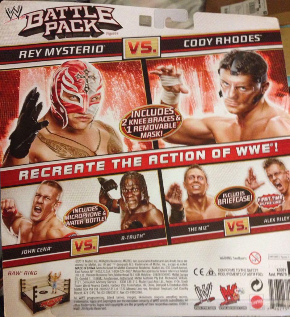 Rey Mysterio Vs. Cody Rhodes  action figure collectible [Barcode 746775120122] - Main Image 2