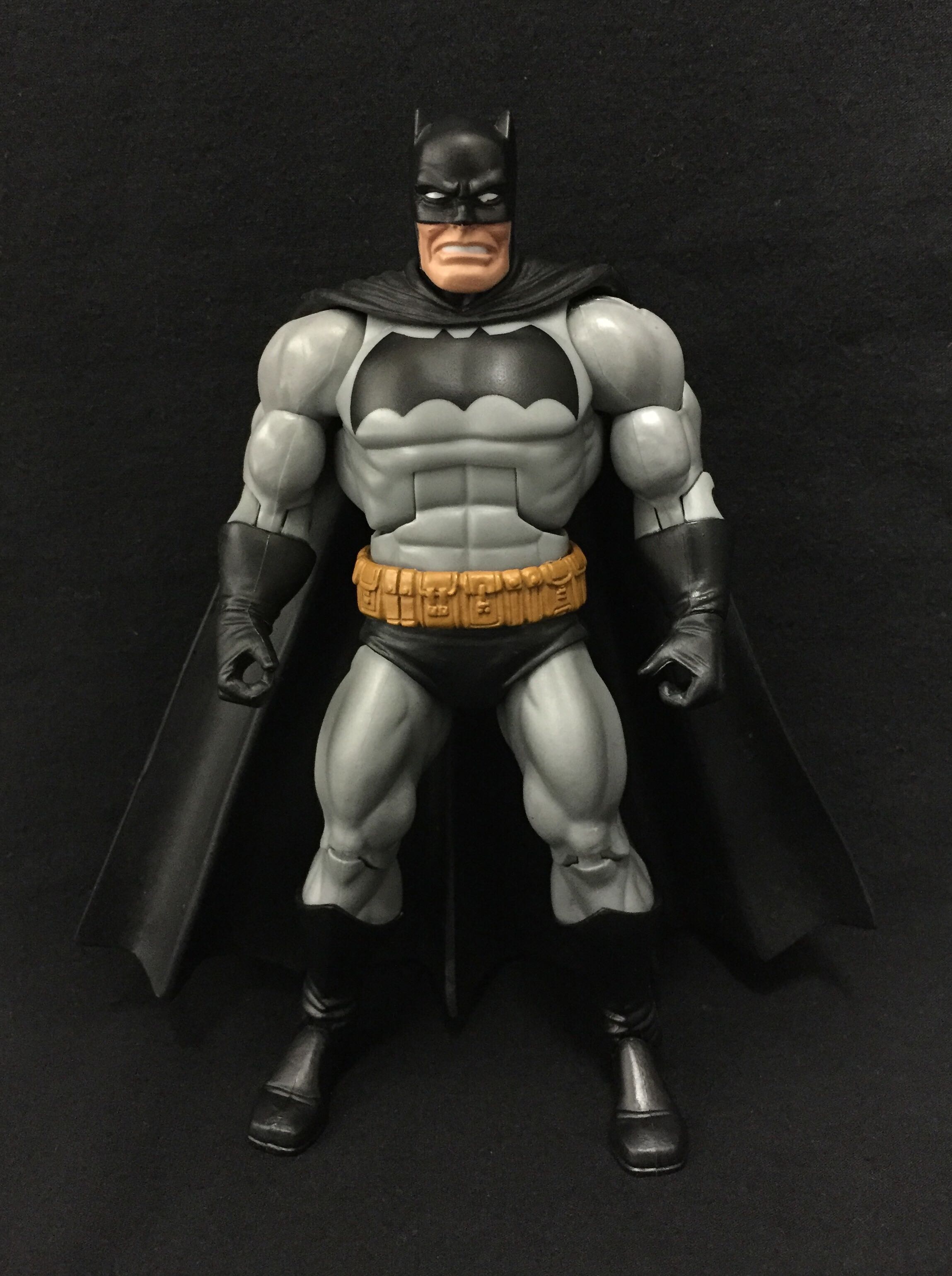 Batman: The Dark Knight Returns - Mattel (Batman Unlimited) action figure collectible [Barcode 746775206390] - Main Image 3