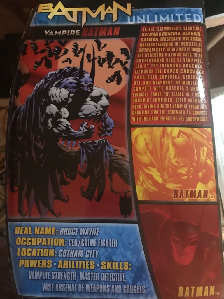 Vampire Batman - Mattel (Batman Unlimited) action figure collectible [Barcode 746775206437] - Main Image 2