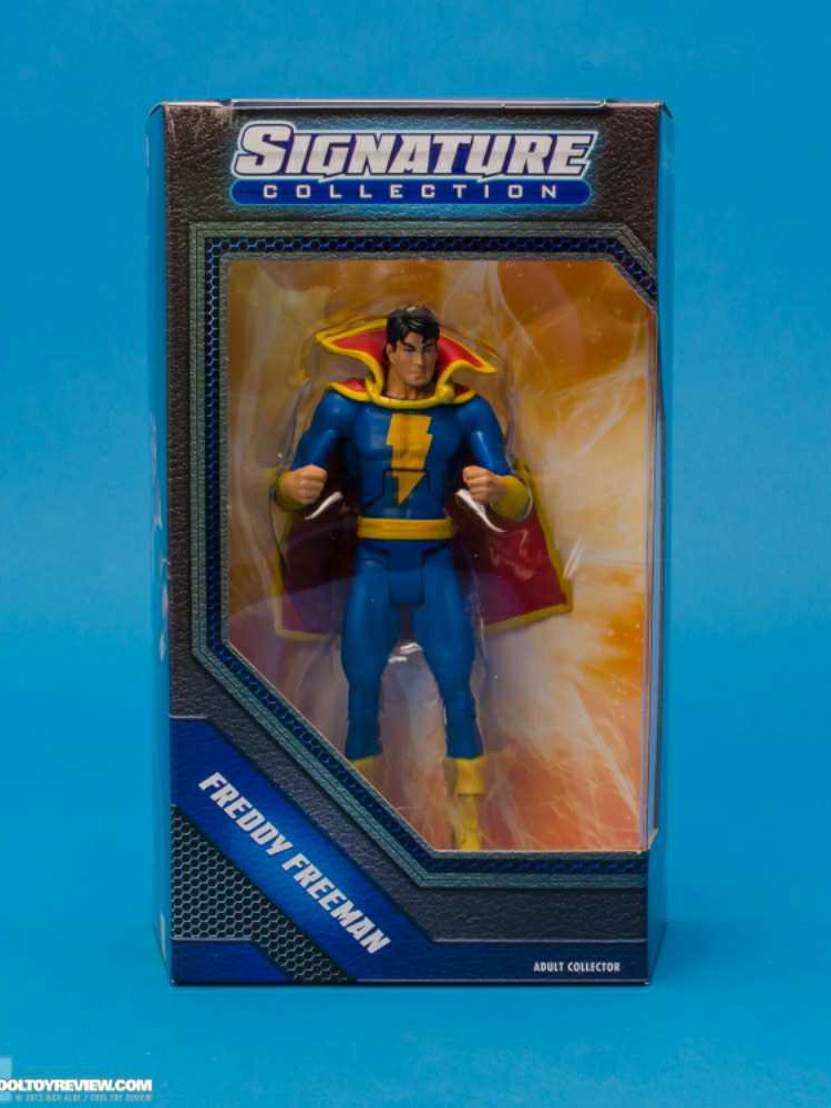 Freddy Freeman DC Universe Classics, Signature Collection - Mattel (DC Comics - Super Heroes) action figure collectible [Barcode 746775206567] - Main Image 3
