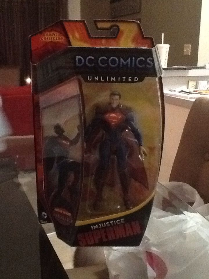 Superman - Injustice - Mattel (dc comics unlimited) action figure collectible [Barcode 746775235581] - Main Image 2