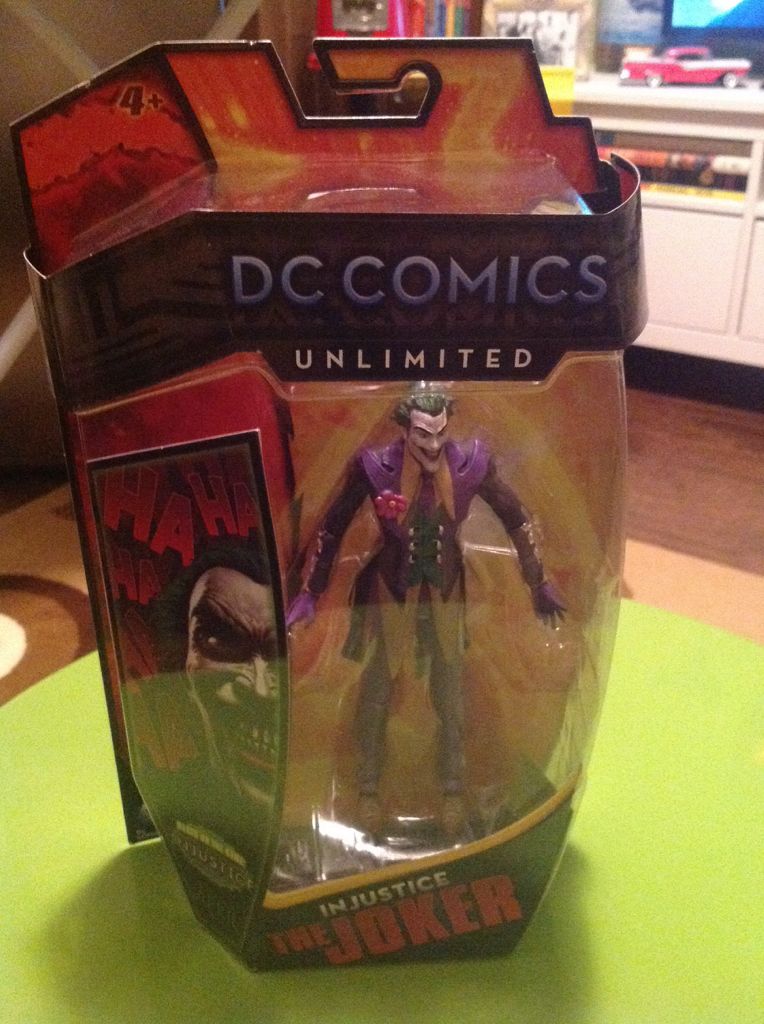 Injustice Joker - Mattel DC (dc comics unlimited) action figure collectible [Barcode 746775235604] - Main Image 2