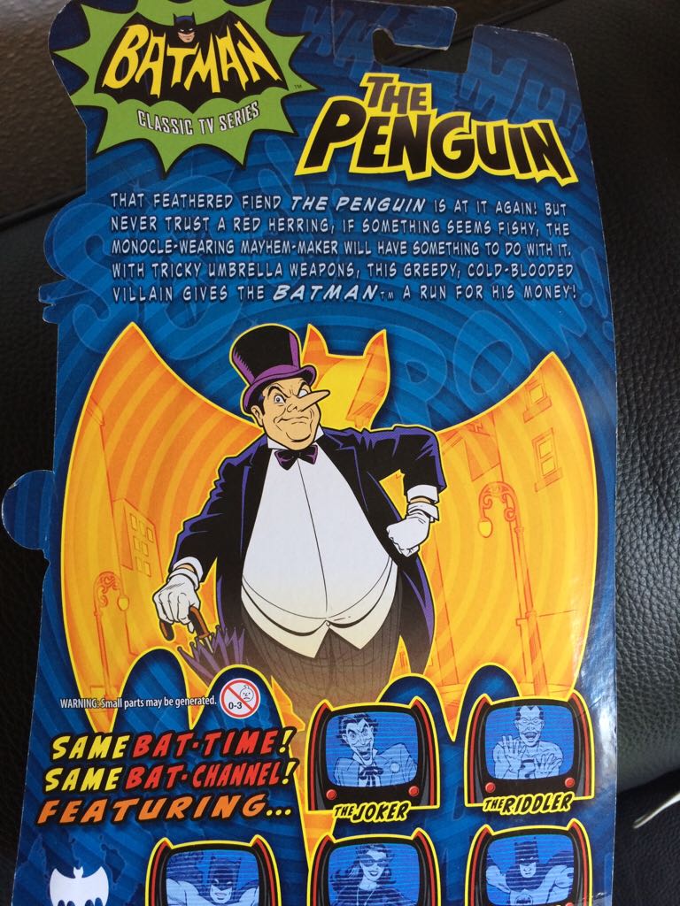 Batman Classic TV Series The Penguin Collector Action Figure - Mattel (Batman classics 1966 tv series) action figure collectible [Barcode 746775261146] - Main Image 2