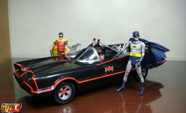 Batmobile 1966 - Mattel (Batman) action figure collectible [Barcode 746775282769] - Main Image 3