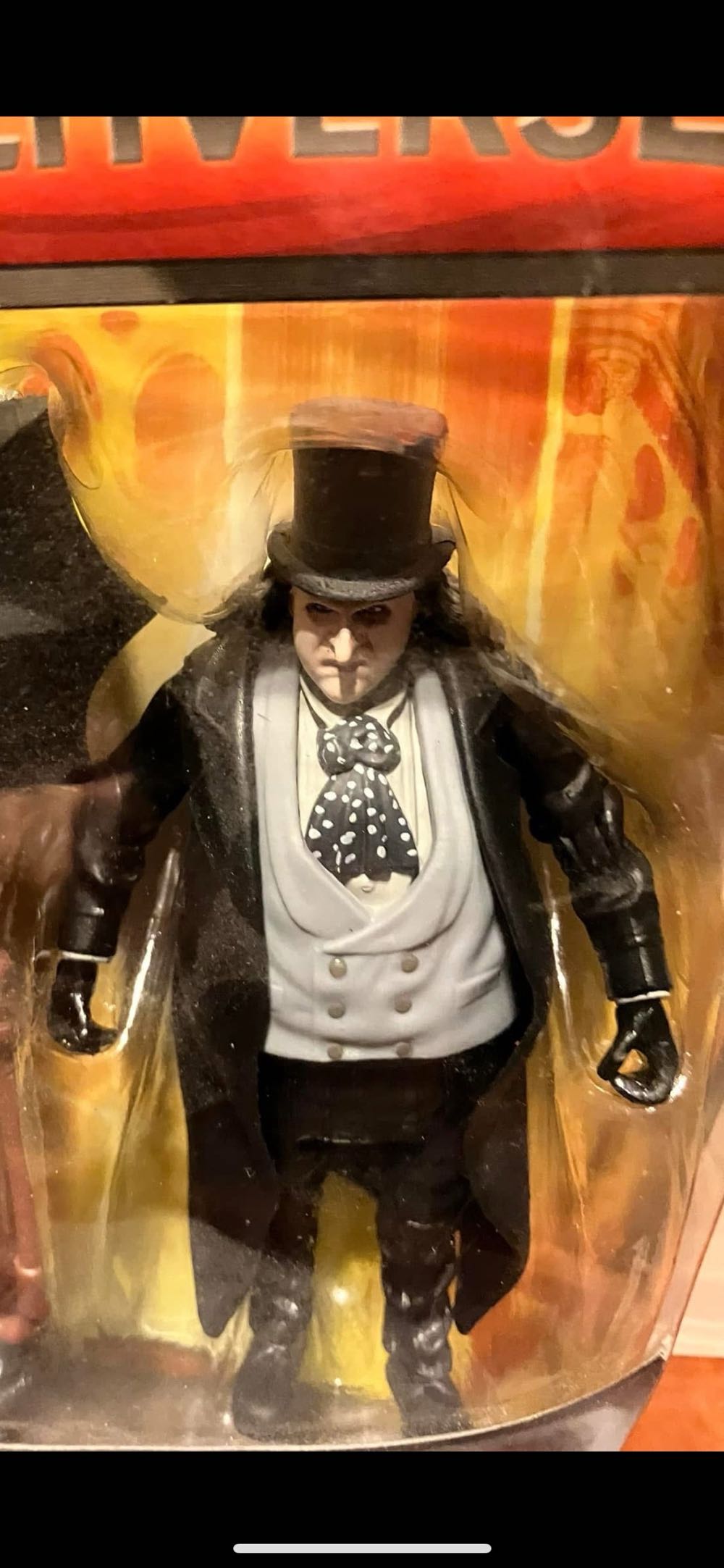 Penguin - Mattel (DC (Batman - Batman Returns)) action figure collectible [Barcode 746775336394] - Main Image 3