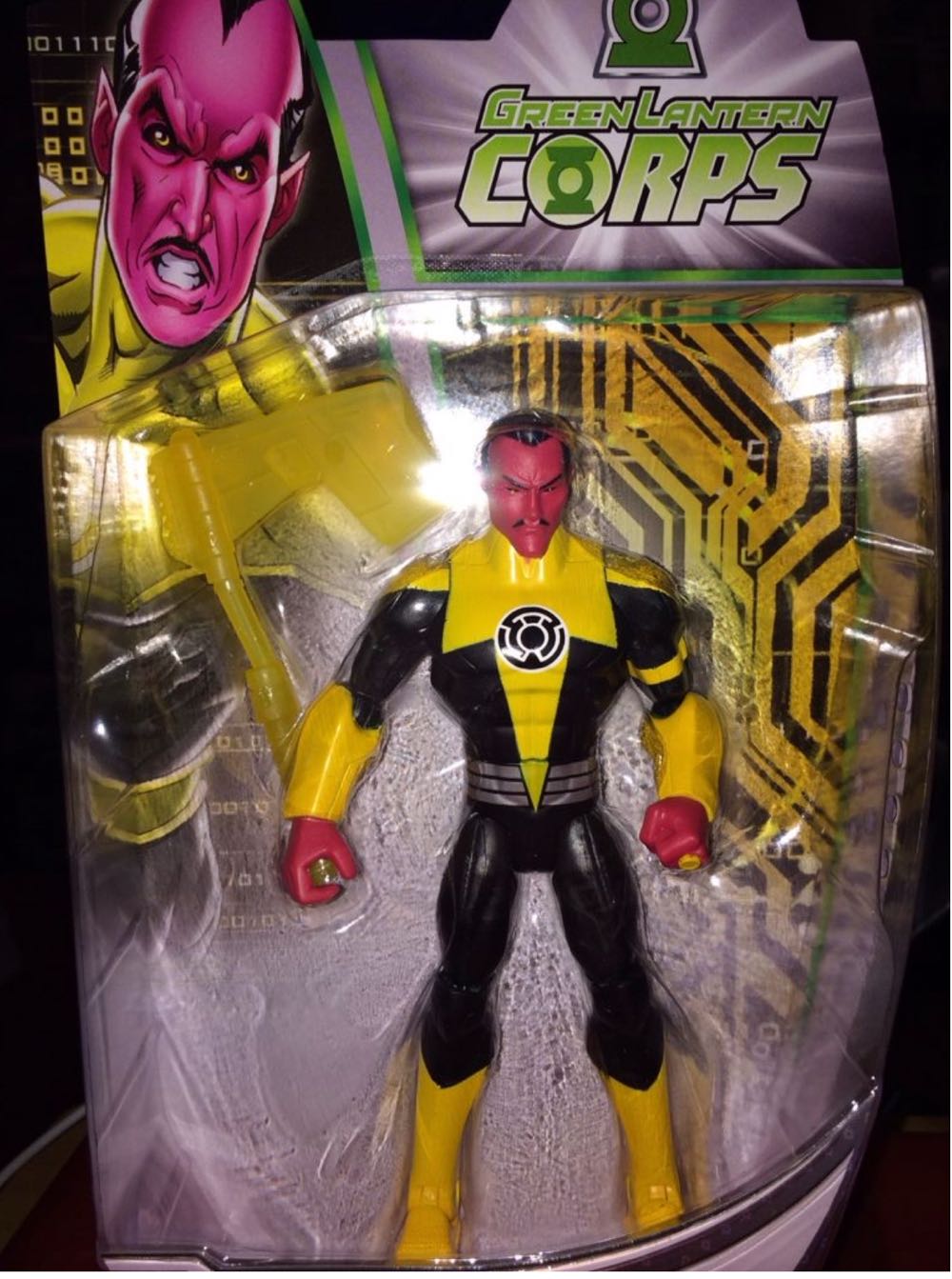 Total Heroes: Sinestro - Mattel (Total Heroes) action figure collectible [Barcode 746775336592] - Main Image 4
