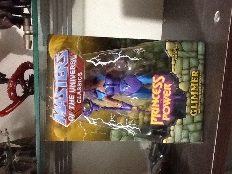 Masters Of The Universe Classics - Glimmer (PoP) - Mattel (Masters Of The Universe Classics) action figure collectible [Barcode 746775338343] - Main Image 2