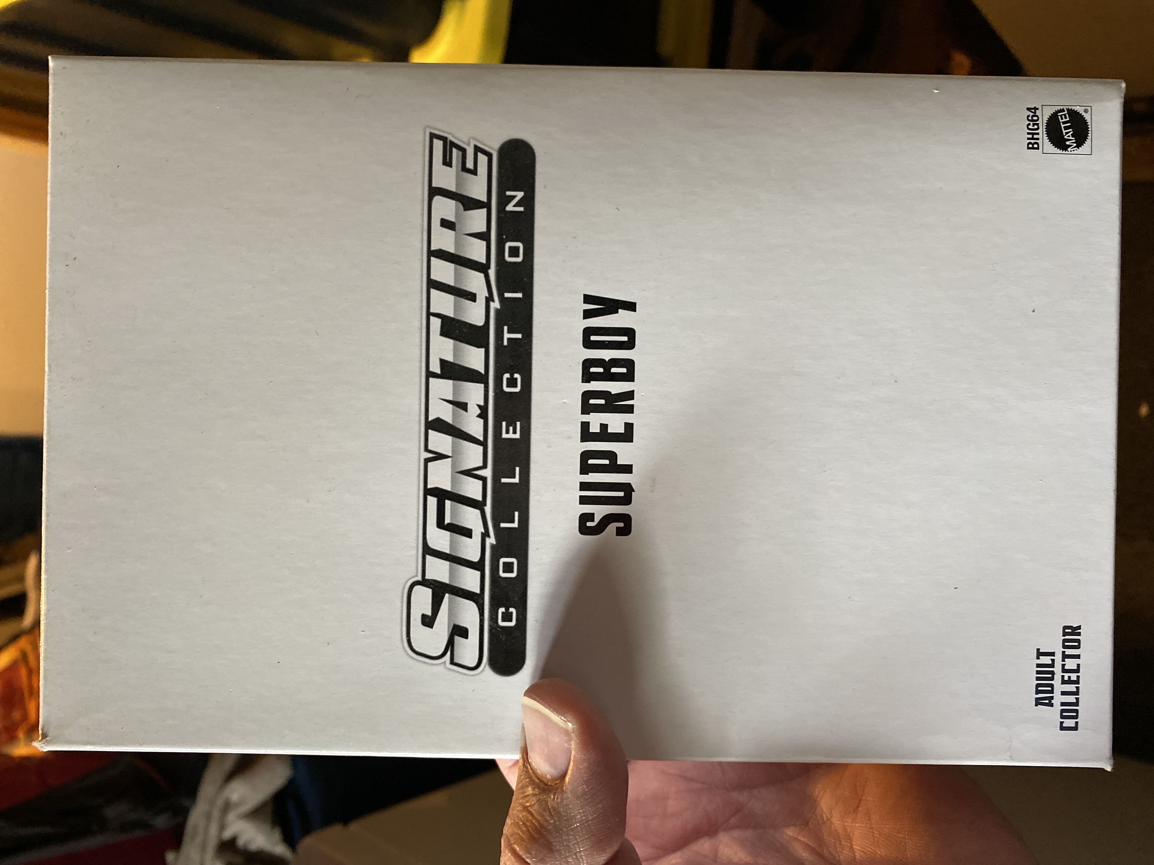 Superboy - Mattel (DC Signature Collection) action figure collectible [Barcode 746775338688] - Main Image 3