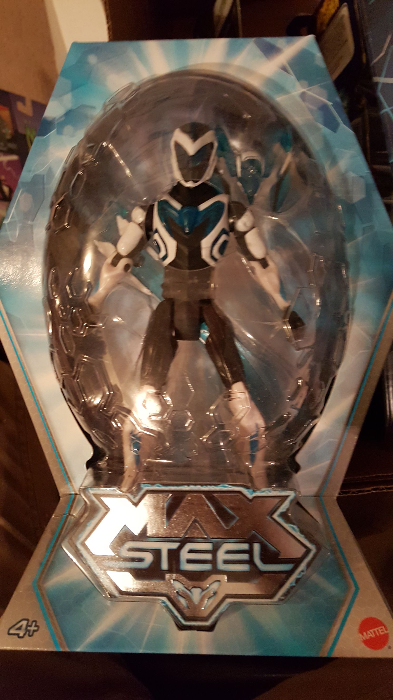 max steel sdcc exclusive  action figure collectible [Barcode 746775338923] - Main Image 2