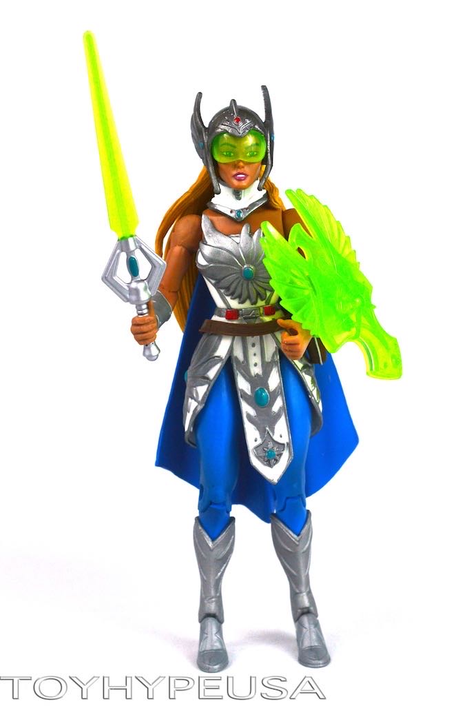 She-Ra - Galactic Protector - Mattel (Masters Of The Universe Classics) action figure collectible [Barcode 746775347826] - Main Image 3