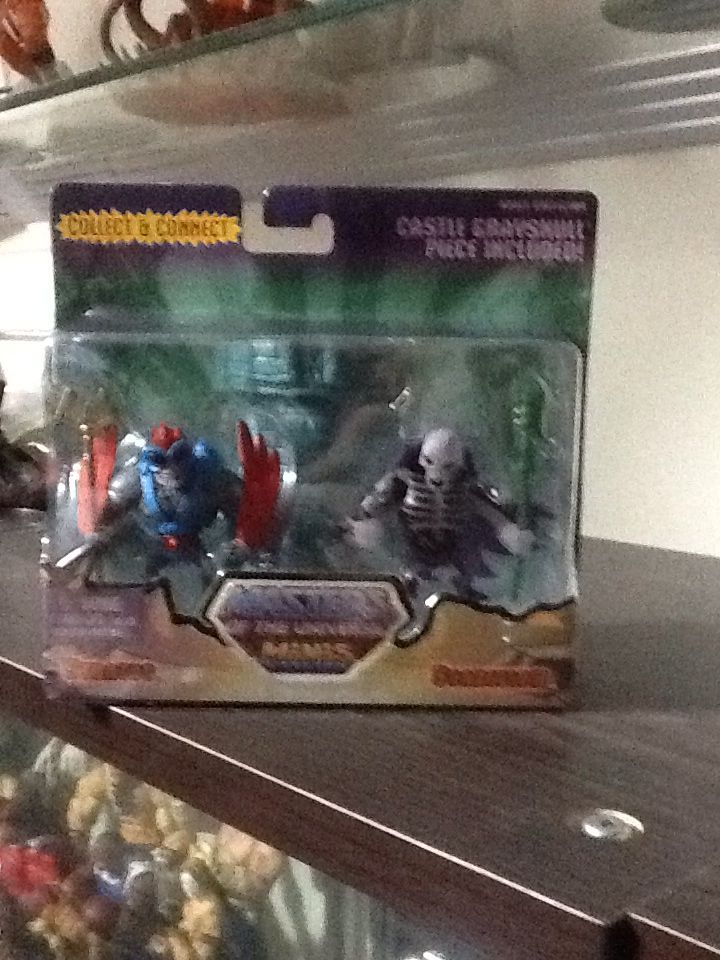 Stratos vs Scareglow - Mattel (Masters Of The Universe: Minis) action figure collectible [Barcode 746775347864] - Main Image 2