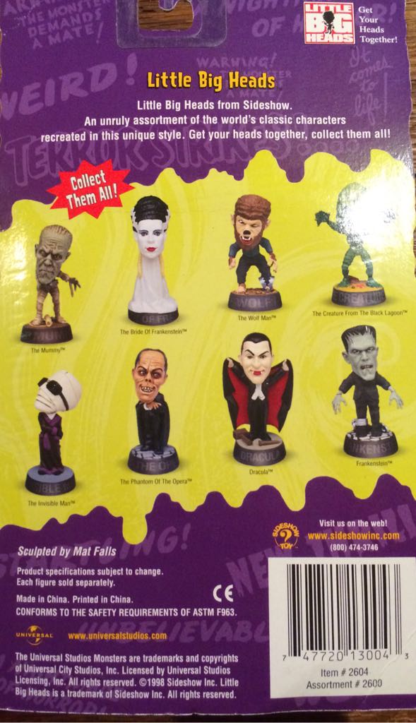 Sideshow - Little Big Heads (Dracula) - Sideshow Toy (Universal Monsters) action figure collectible [Barcode 747720130043] - Main Image 2