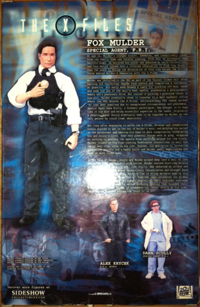 XFile Fox Mulder ”Home” - Sideshow Collectibles (The X-files) action figure collectible [Barcode 747720207295] - Main Image 2