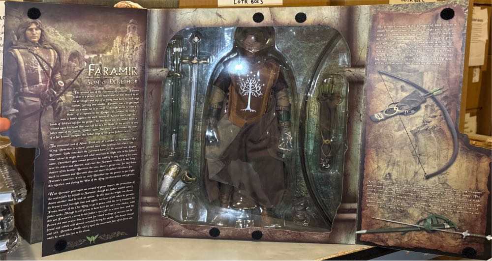 Lord of the Rings, The Two Towers, Faramir, Son of Denethor 12” - Sideshow Collectibles (The Lord Of The Rings) action figure collectible [Barcode 747720208711] - Main Image 4