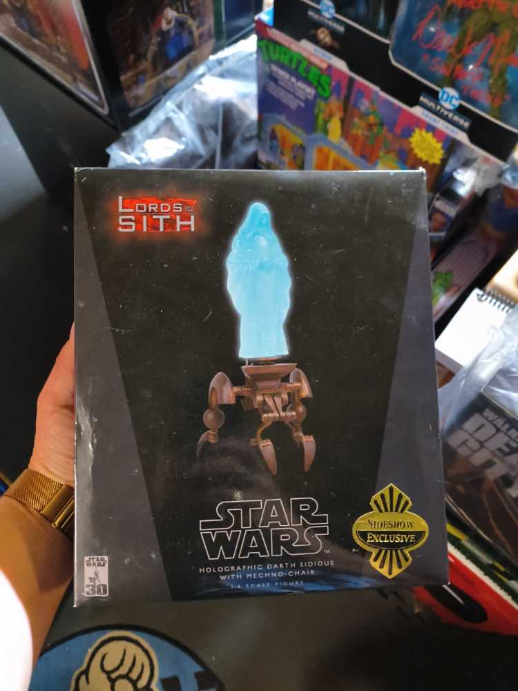 Darth Sidious - Holographic - Sideshow Collectibles (Star Wars: Lords Of The Sith) action figure collectible [Barcode 747720209152] - Main Image 3