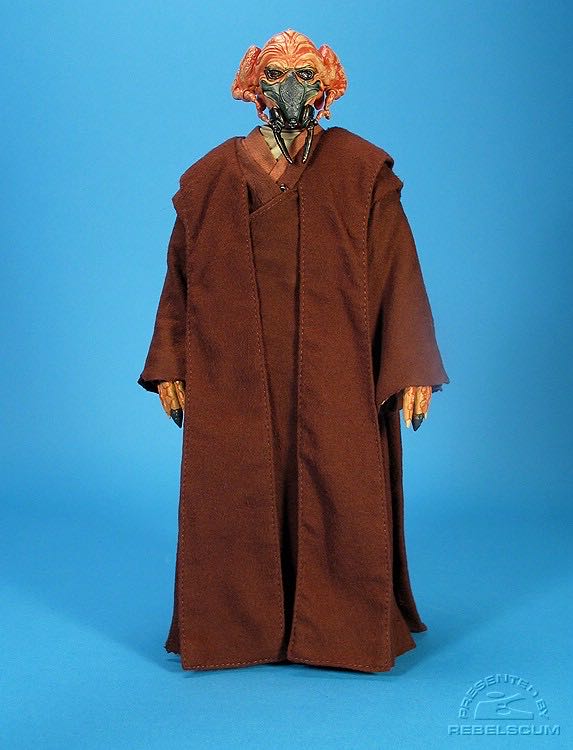 Plo Koon-Jedi Master (AotC) - Sideshow Collectibles (Star Wars) action figure collectible [Barcode 747720209749] - Main Image 2