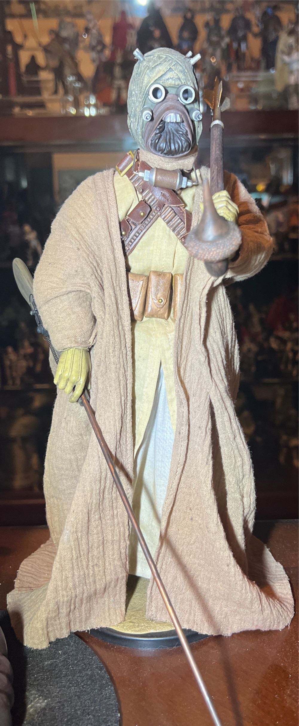 Tuskan Raider 1.0 (A New Hope) - Sideshow Collectibles (Star Wars) action figure collectible [Barcode 747720214798] - Main Image 3