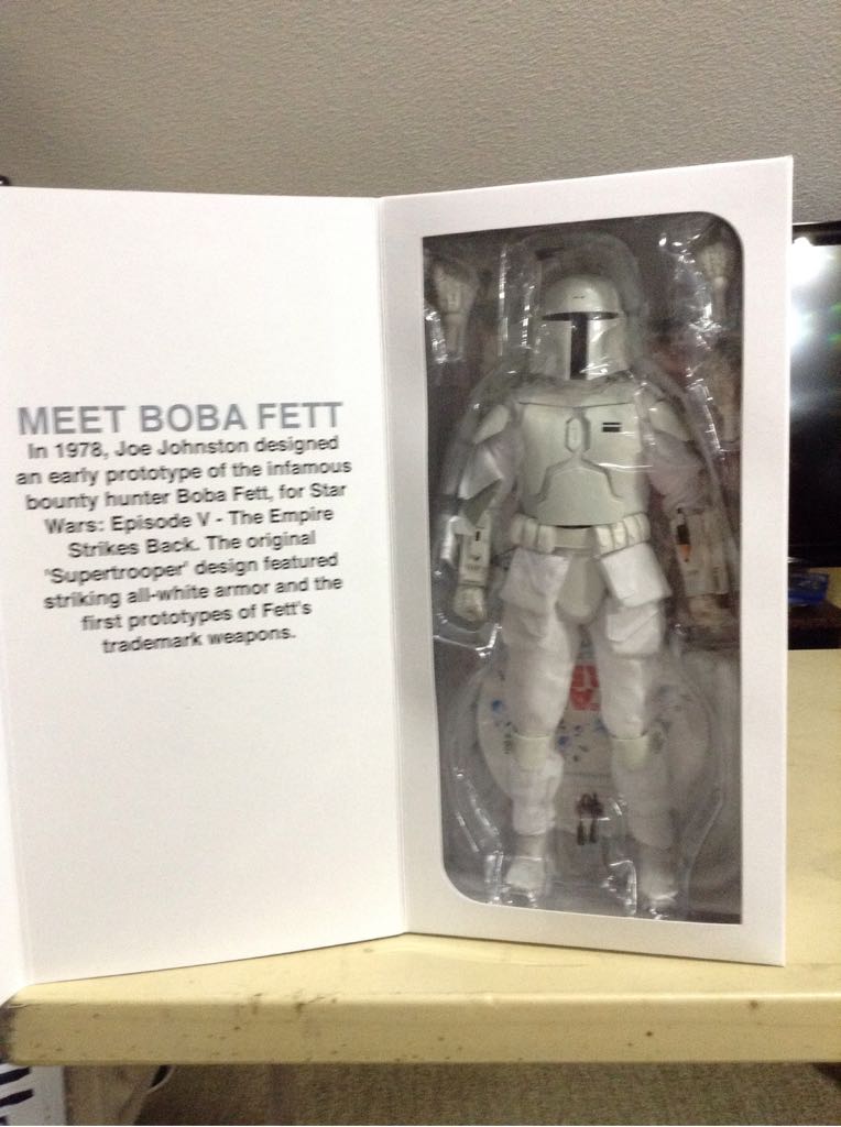 Sideshow Boba Fett Prototype Armor - Sideshow Collectibles (Star Wars) action figure collectible [Barcode 747720222434] - Main Image 2