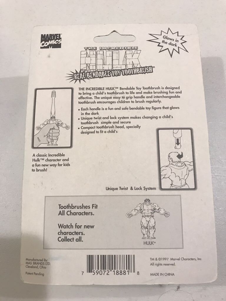 Hulk Toothbrush  action figure collectible [Barcode 759072188818] - Main Image 2