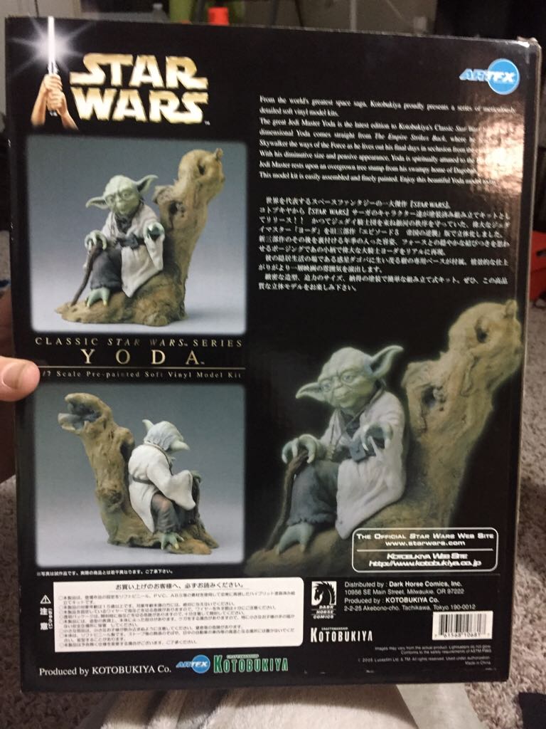 Yoda Snap Fit  action figure collectible [Barcode 761568106817] - Main Image 2
