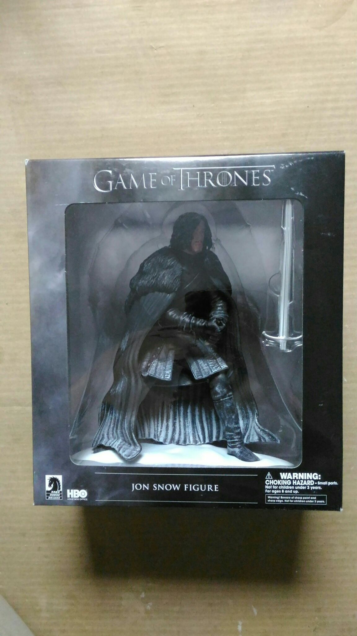Dark Horse Deluxe- Game Of Thrones - JON SNOW  - Dark Horse Deluxe (Game Of Thrones) action figure collectible [Barcode 761568204926] - Main Image 1
