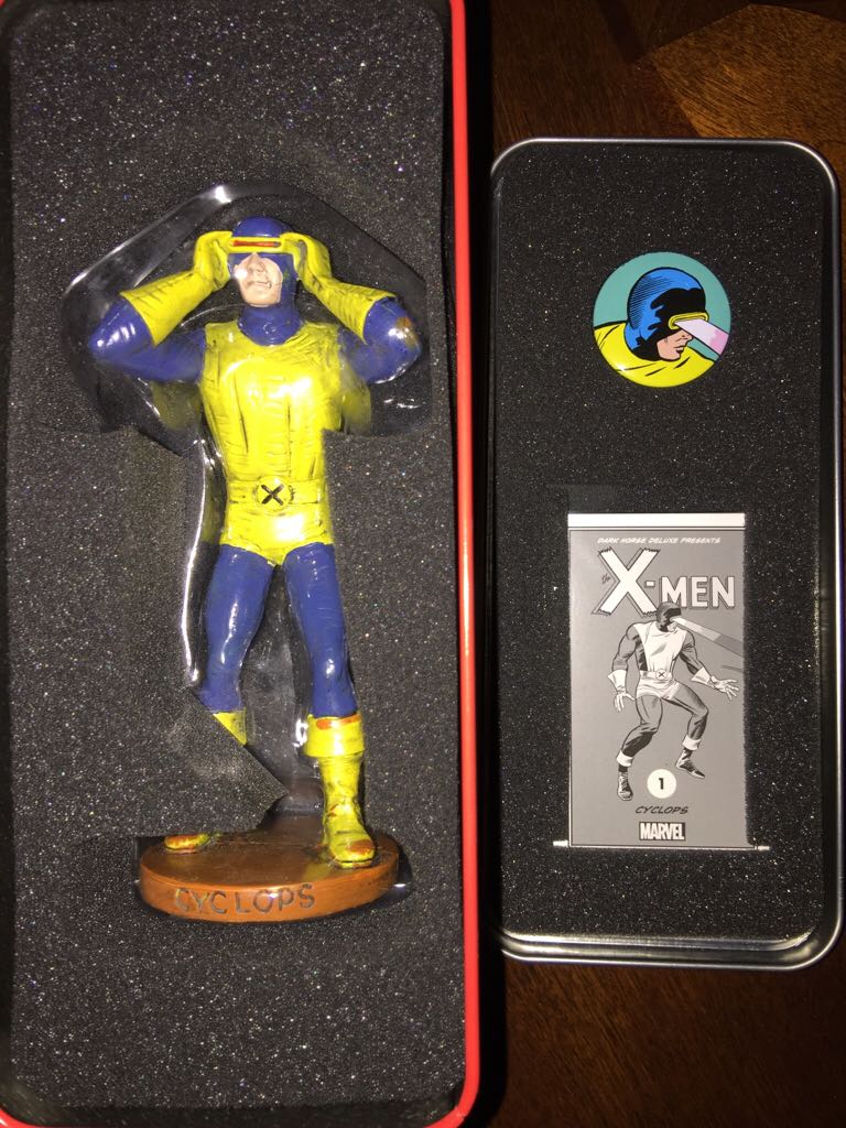 X-Men Cyclops - Yoe! Studio (Classic Marver Character Series X-Men) action figure collectible [Barcode 761568227628] - Main Image 2