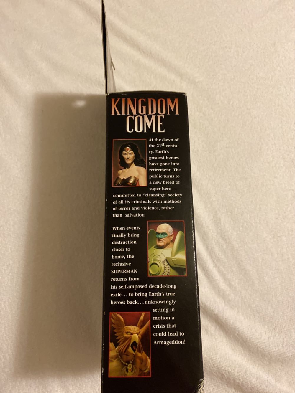 Superman - DC Direct (Kingdom Come) action figure collectible [Barcode 761941237787] - Main Image 4