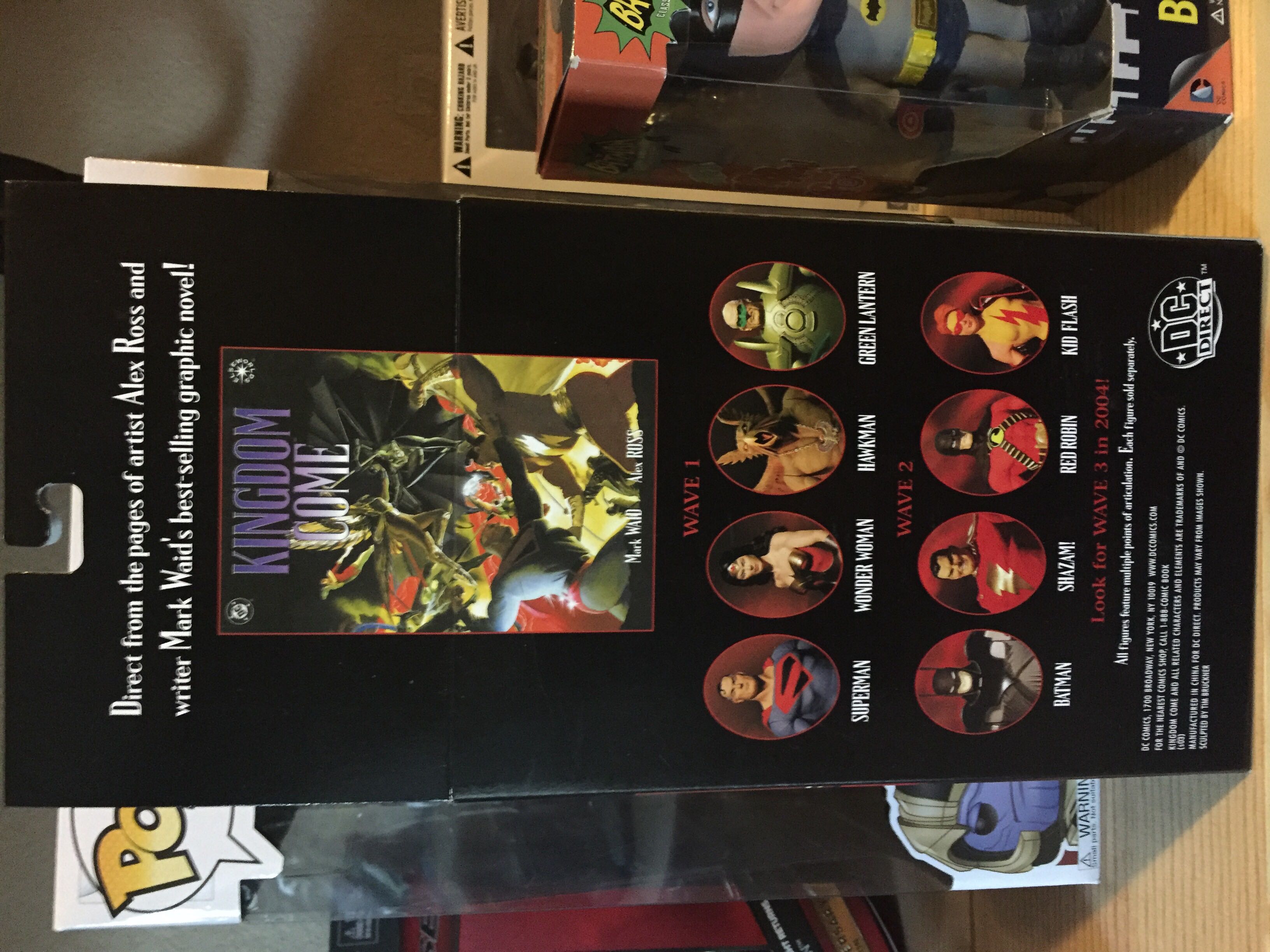 DC Direct Kingdom Come: Shazam! Collector Action Figure - DC Direct (DC Direct Kingdom Come) action figure collectible [Barcode 761941238395] - Main Image 3