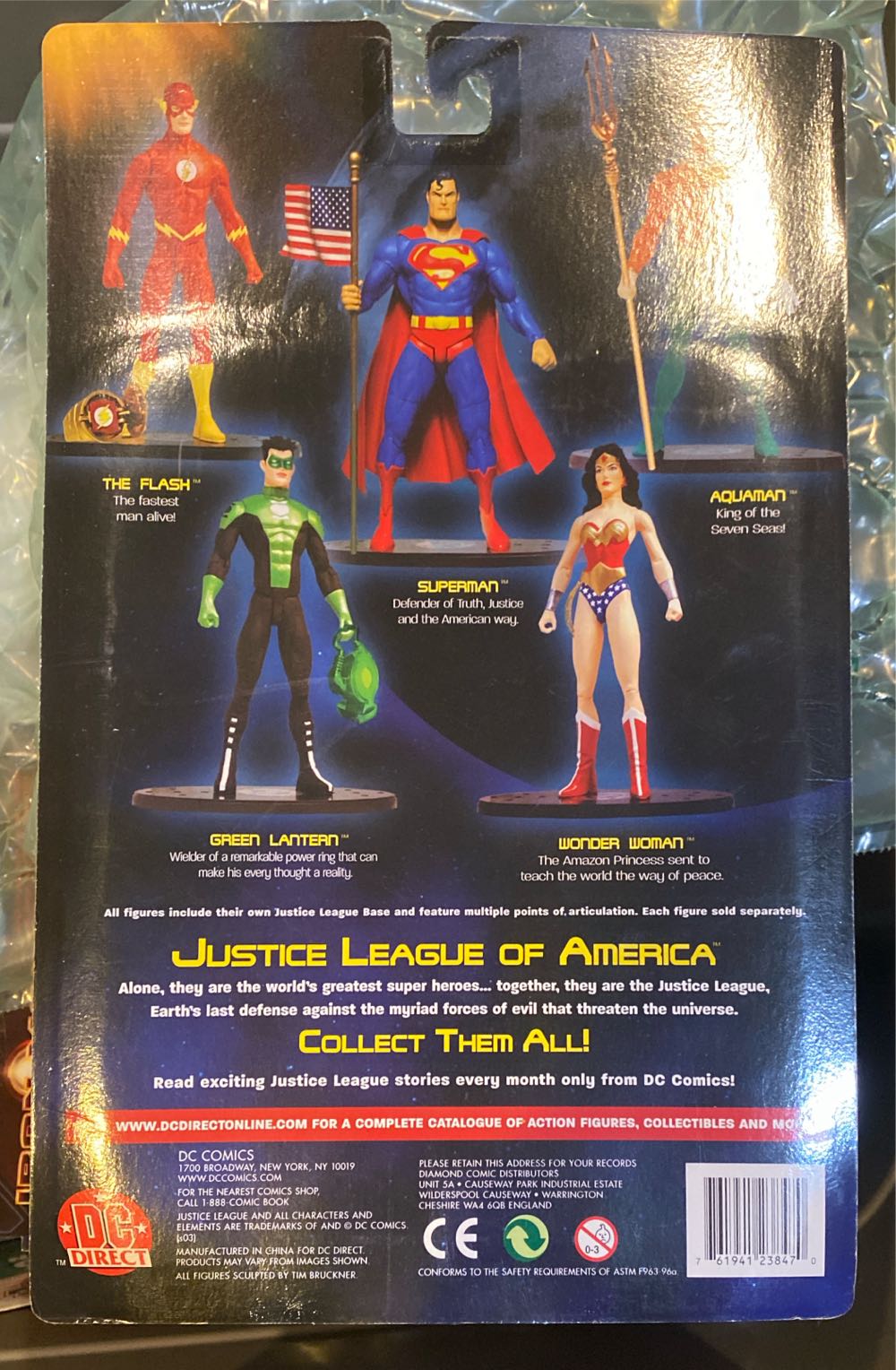 Green Lantern™ - DC Direct (JLA) action figure collectible [Barcode 761941238470] - Main Image 3