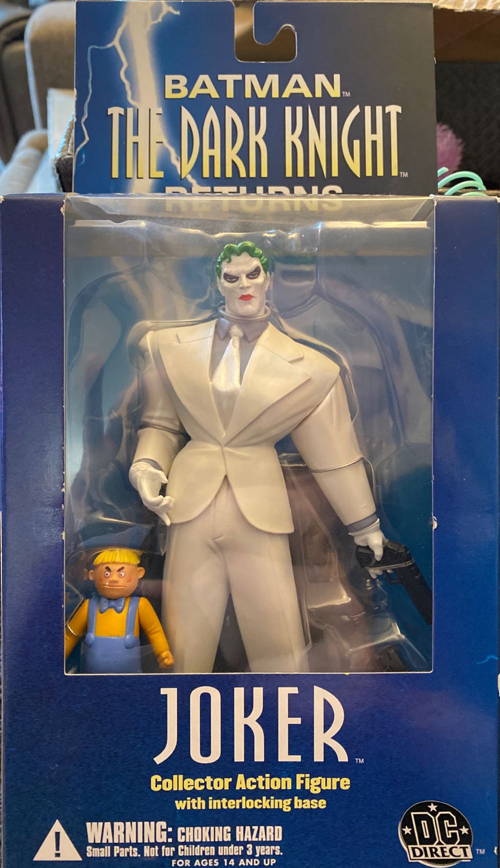 TDKR: The Joker - DC Direct (DC Direct Batman TDKR) action figure collectible [Barcode 761941242774] - Main Image 2