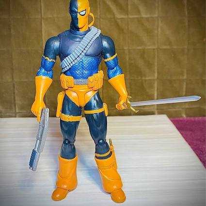 Deathstroke - DC Direct (Teen Titans (Contemporary)) action figure collectible [Barcode 761941243283] - Main Image 3