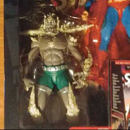 Superman Vs. Doomsday - DC Direct (The Death Of Superman) action figure collectible [Barcode 761941263472] - Main Image 3