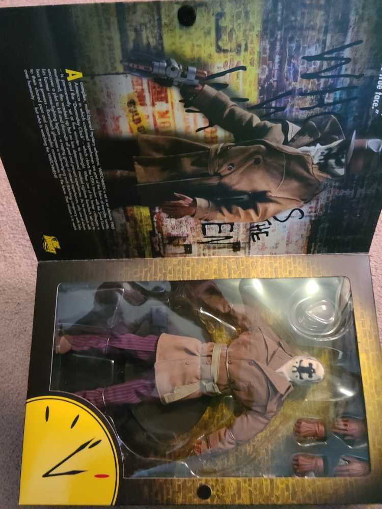 Watchmen Rorschach 1:6 Scale Deluxe Collector Figure - DC Direct (DC Universe) action figure collectible [Barcode 761941277554] - Main Image 2