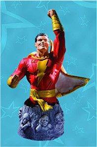 Heroes of the DCU Shazam Bust - DC Direct (Heroes Of The DC Universe) action figure collectible [Barcode 761941285344] - Main Image 1