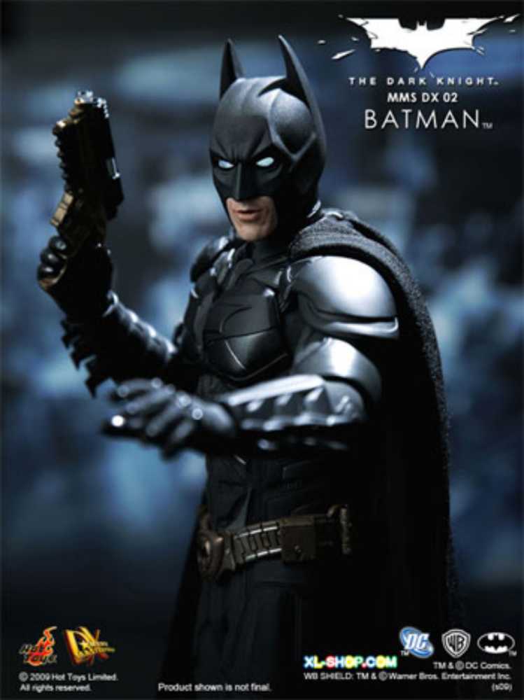 Batman  - Hot Toys (The Dark Knight) action figure collectible [Barcode 761941290997] - Main Image 4