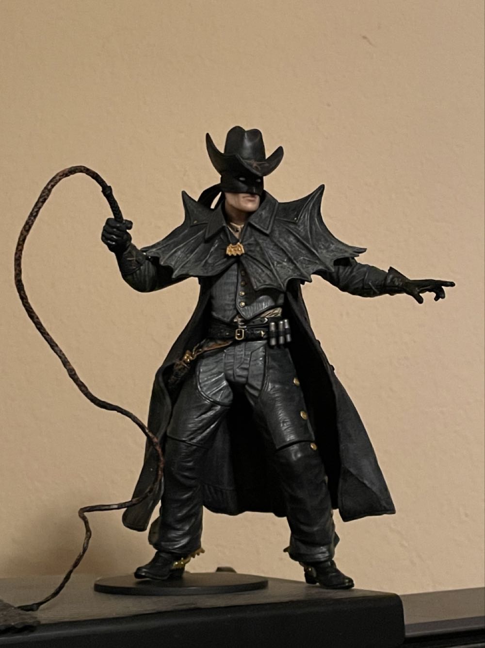 Batman The Return of Bruce Wayne - Batman: Wild West - DC Direct action figure collectible [Barcode 761941300399] - Main Image 4