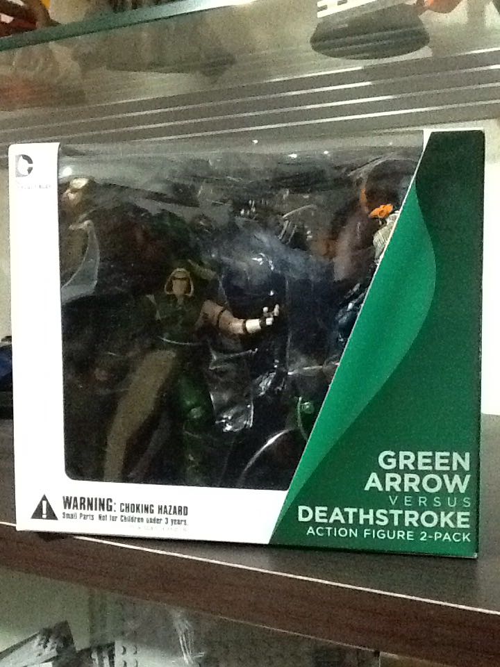 DC Collectibles Injustice Gods Among Us Green Arrow Versus Deathstroke - DC Collectibles (DC Injustice) action figure collectible [Barcode 761941313276] - Main Image 2