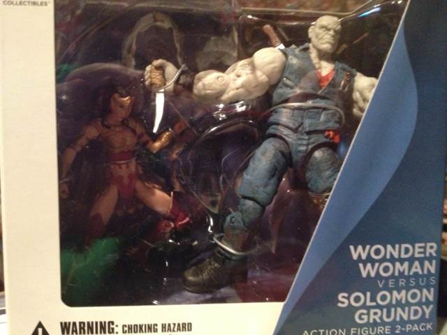 Wonder Woman: DC Comics Super Heroes (The New 52 Version 2) Cold-Cast Porcelain Bust