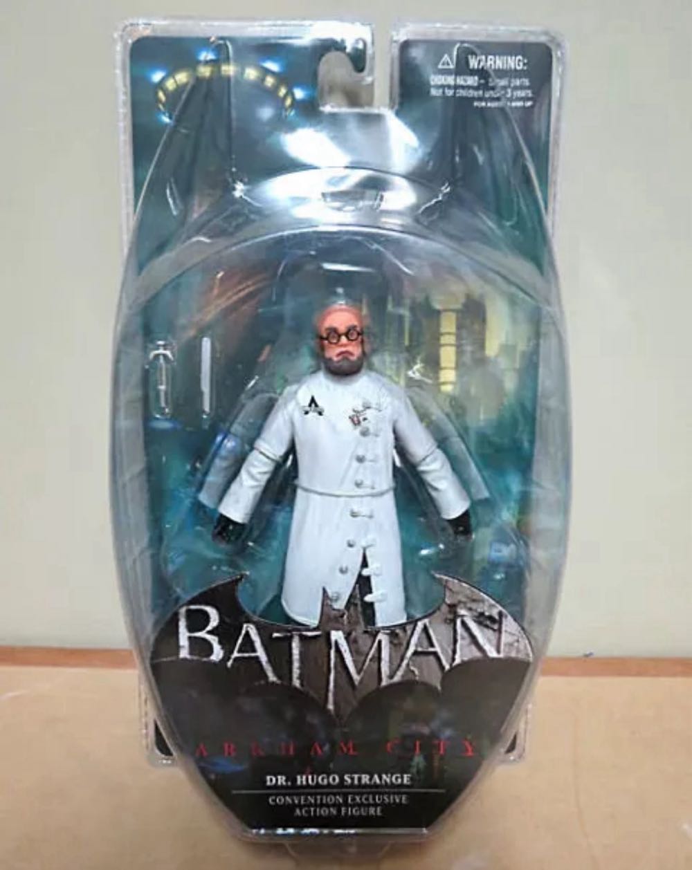 Dr. Hugo Strange - DC Collectibles (DC (Batman - Arkham)) action figure collectible [Barcode 761941313535] - Main Image 2