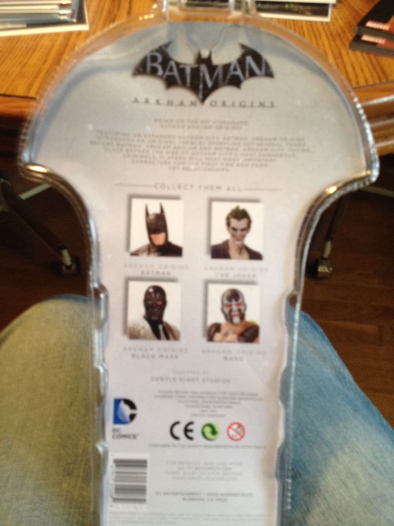 Arkham Origins Batman Action Figure Series 1 - DC Collectibles (Batman Arkham Origins) action figure collectible [Barcode 761941314082] - Main Image 2